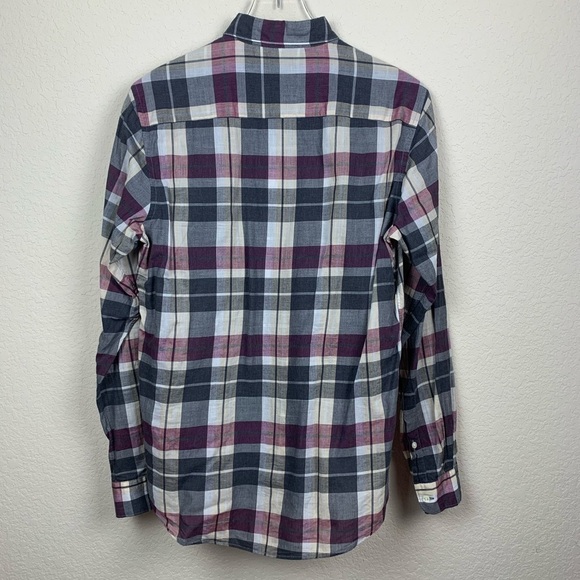 UNIS Lightweight Plaid Button Down Shirt - Picture 2 of 7